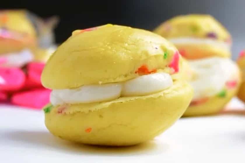 the dough bar protein whoopie pie