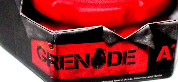 Grenade's muscle builder AT4