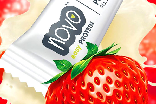 white chocolate strawberry novo protein wafer