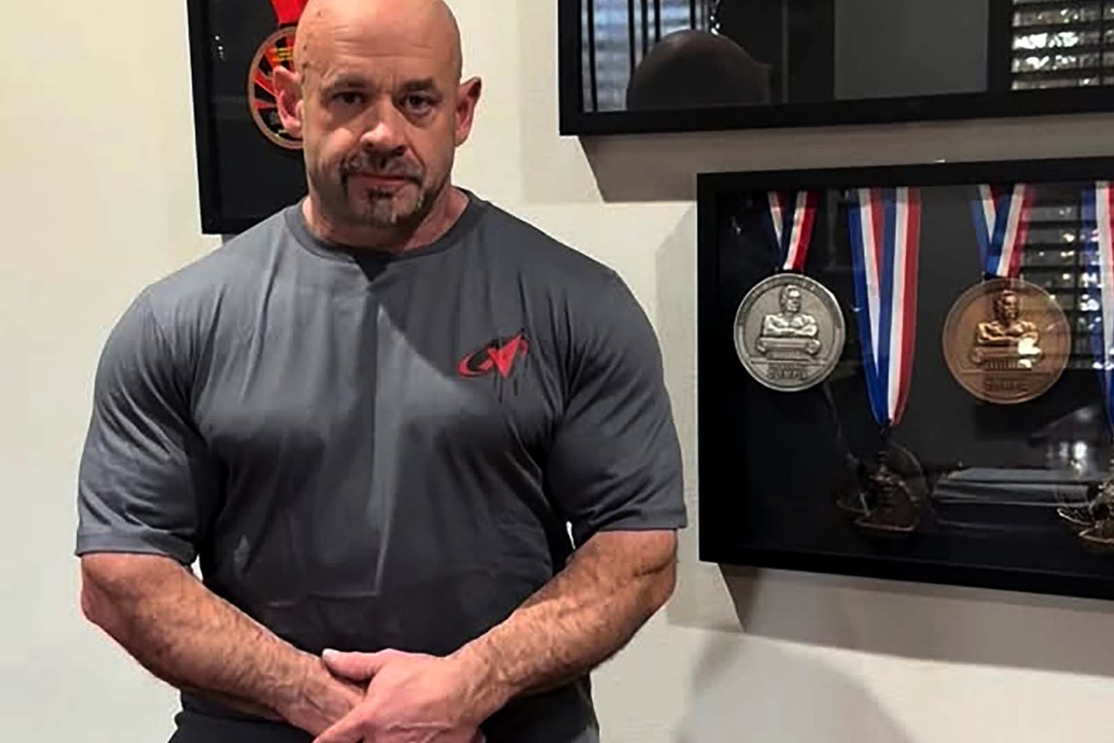 Branch Warren Rejoins Apollon